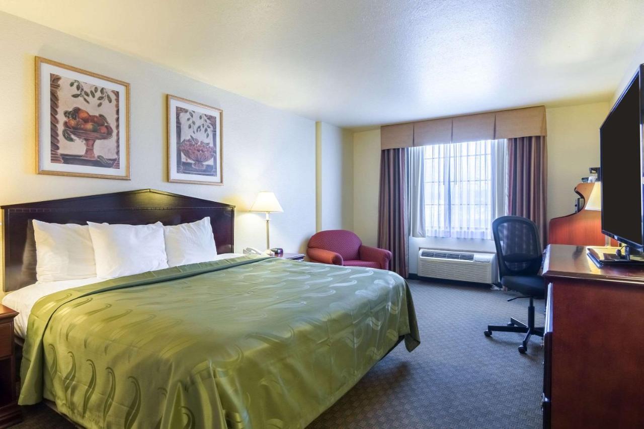 Quality Inn & Suites Alma - Fort Smith Northeast المظهر الخارجي الصورة