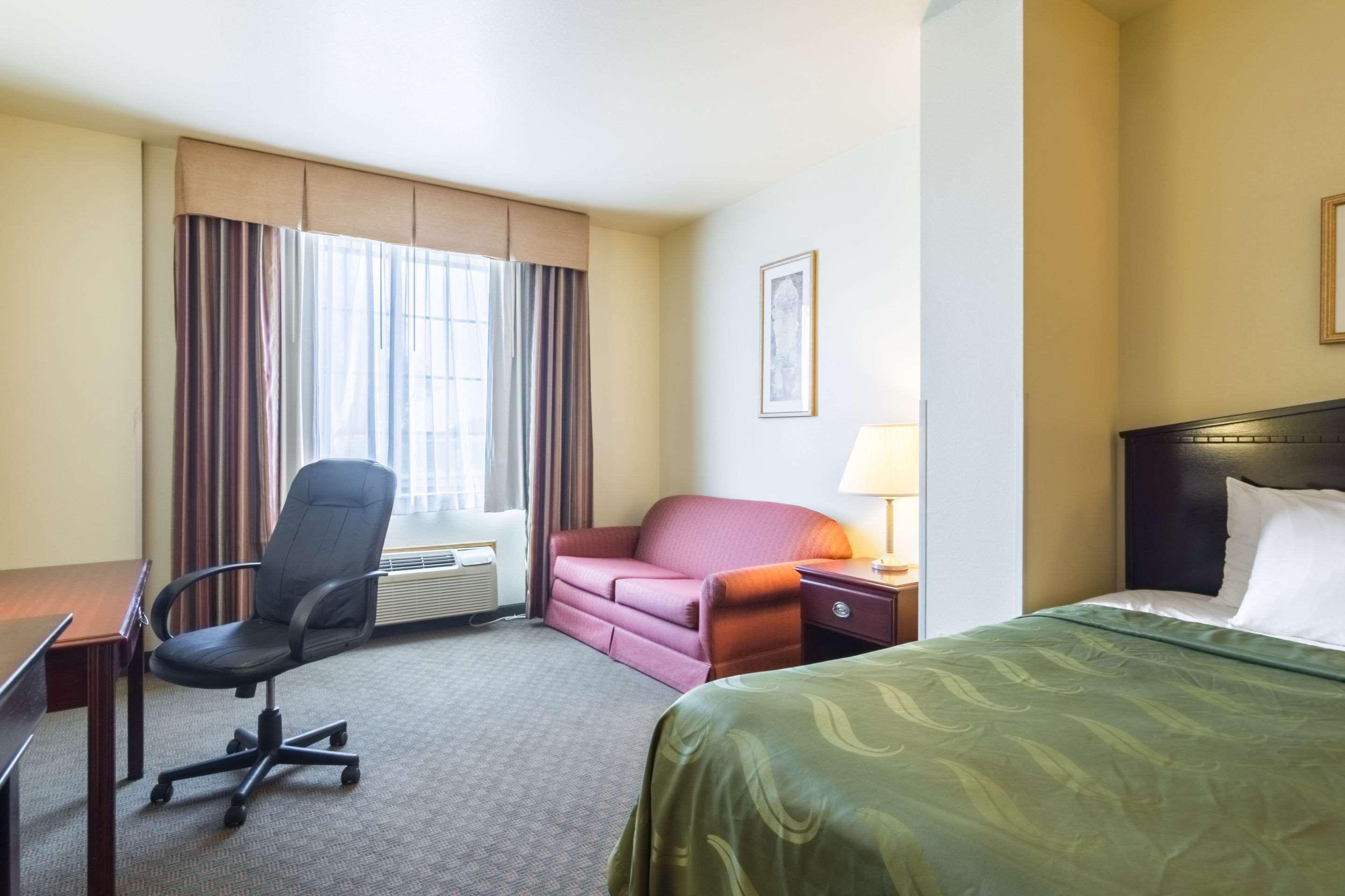Quality Inn & Suites Of Alma - Northeast From Fort Smith المظهر الخارجي الصورة